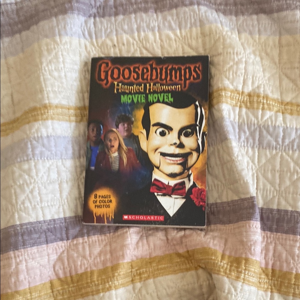 Goosebumps Haunted Halloween Movie Novel by Scholastic